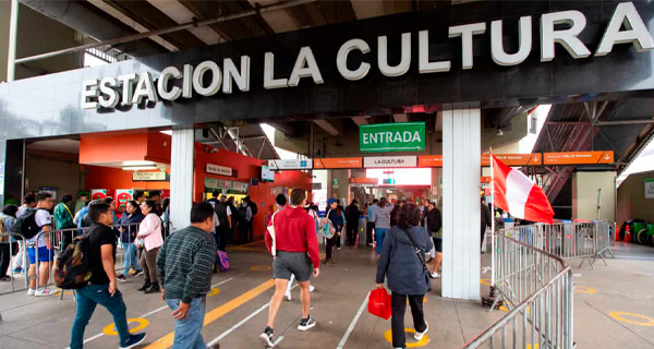 microfinanzas Estacion La Cultura de la Linea 1